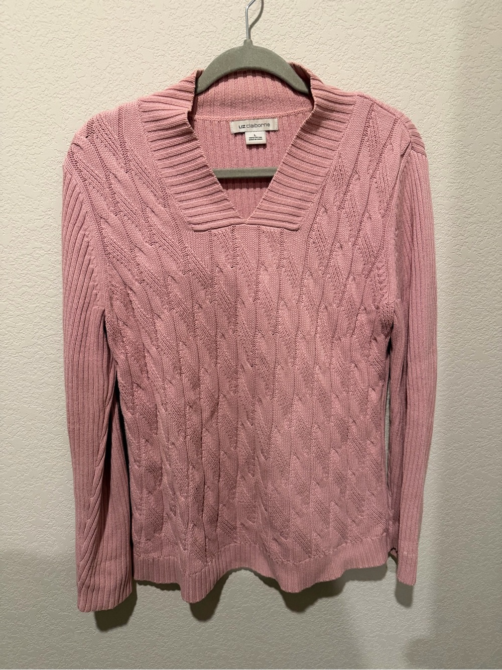 Liz Claiborne Dusty Rose Cable V-Neck Sweater